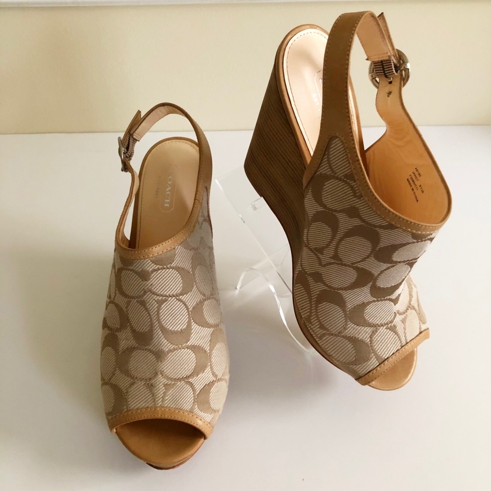 Coach Janet Signature Logo Sandal, Khaki, Sz 9.5